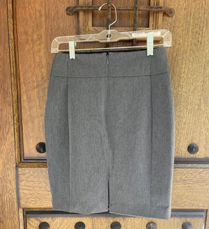 EXPRESS Gray Skirt Size 0 thumbnail 3