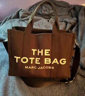 Marc Jacobs Tote Bag Black Medium thumbnail 1