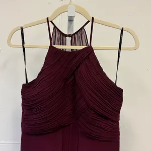 LEVKOFF Burgundy‎ Chiffon Halter Pleated Bodice Maxi Formal Dress Size 8 Prom thumbnail 3