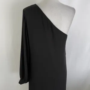 New Krisa One Sleeve Maxi One Shoulder Long Sleeve Side Slit Dress Black Size XS thumbnail 13