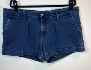 Gap 1969 Pleated Cuffed Jean Shorts Dark Blue Denim Stretch Low Rise Coastal 16R thumbnail 1