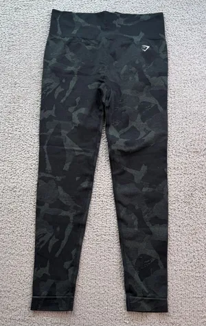 Gymshark Camo Seamless Leggings Black High Waisted Workout Womens L Bodybuilding thumbnail 1