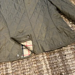 Burberry Check Cuff Quilted Jacket thumbnail 10