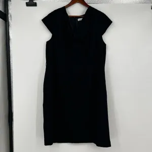 Calvin Klein plus size 20W black shift sheath dress career short cap sleeve LBD thumbnail 2