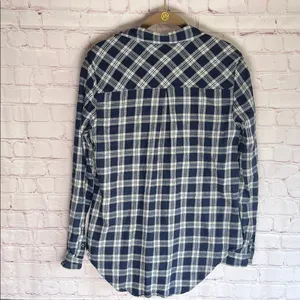 NFL Patriots Blue and White Plaid Button Down Shirt Juniors Woman’s size‎ Medium thumbnail 5