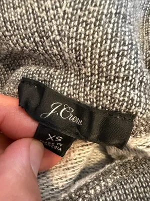 J. Crew Heather Gray Turtleneck Sweater Size XS - C67-075 thumbnail 2