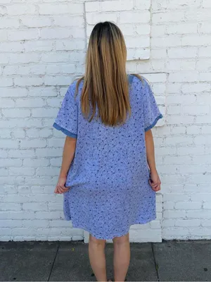 Vtg Blue floral print dress with pockets and denim trim sz XL- in fair condition #boho #cottagecore #summer #beach thumbnail 4