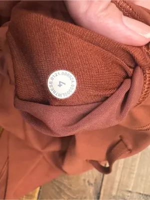 Lululemon Wunder Train High Rise Shorts thumbnail 5