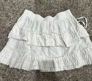 Vici ivory lace skirt  thumbnail 3
