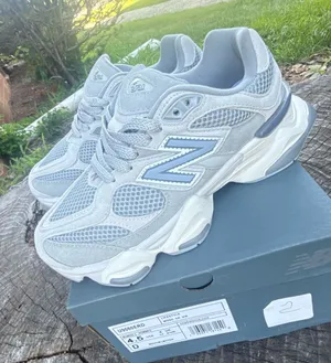 New Balance 9060 Women Sneakers shoes Size 4.5 thumbnail 1