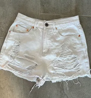 Signature 8 White Jean Shorts thumbnail 2