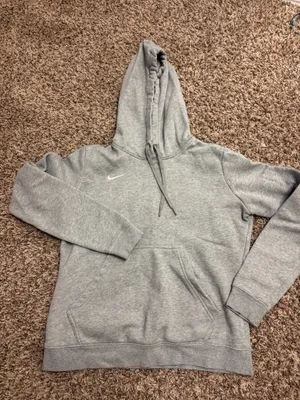 Nike Dri-Fit Women’s Sweatshirt thumbnail 1