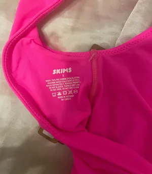 SKIMS Fits Everybody High Cut Bodysuit thumbnail 4