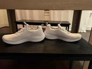 Skechers White Sport Sneakers thumbnail 6