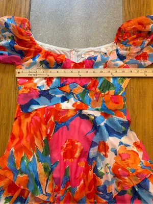 Luxxel Vibrant Abstract Floral Puff Sleeve Ruffle Romper Size Large thumbnail 7
