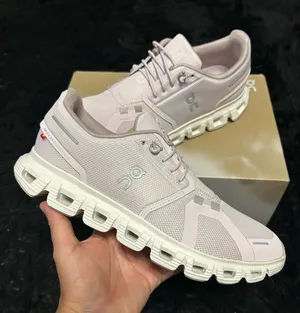 ON CLOUD 6 pink athletic training running shoes sneakers women’s 8 new thumbnail 1
