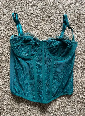 Amazon Corset Crop Top thumbnail 1