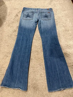 7 For All Mankind Women's “A” pocket Jeans - EUC thumbnail 3