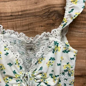 O.‎ Vianca medium crop top thumbnail 4