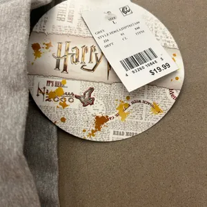 Harry Potter Gray Hogwarts Hoodie NEW thumbnail 4