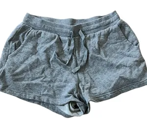 Colsie Women's Gray Sweatshorts Size M Casual Elastic Waist Drawstring thumbnail 1