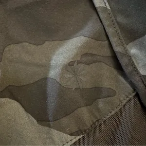 ATHLETA Women’s‎ Camo Mesh Pacer Run Short 4” Size Small thumbnail 8