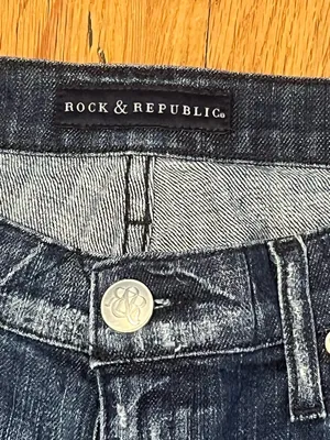 Rock & Republic Distressed Jeans Size 29 Dark Wash Low Rise Stretch Y2K Style thumbnail 5