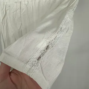 Cupshe Pullon Lace Trim Shorts Size Medium NWT Resortwear Beach Vacation thumbnail 3