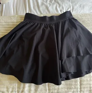 Lululemon Skirt  thumbnail 2