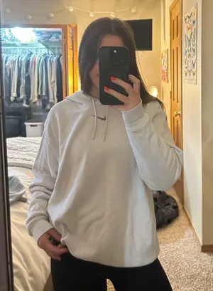 Nike Hoodie thumbnail 1