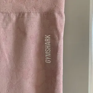 Gymshark adapt camo seamless legging thumbnail 2