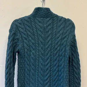 Carraig Donn Irish Merino Wool Cable Knit Cardigan Teal Blue XS Made in Ireland thumbnail 7
