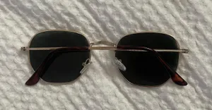 Gold framed retro sunglasses thumbnail 2