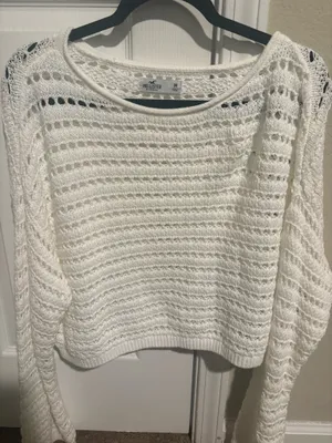 Hollister white sweater thumbnail 1