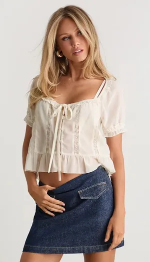 Lulus top thumbnail 1