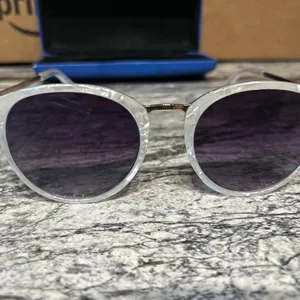 Stylish White Sunglasses Gray thumbnail 9