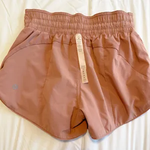 Lululemon Reversible Shorts thumbnail 4