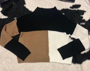 SheIn Cropped Sweater thumbnail 1