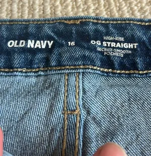 Old Navy Jeans 16 High-Rise thumbnail 2