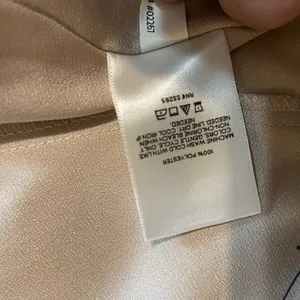Express Satin Beige Crop Top thumbnail 5