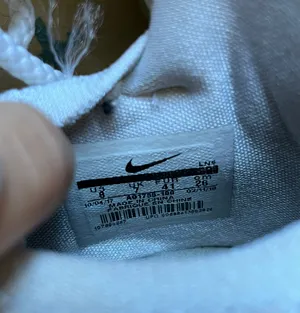 Nike Lebron Basketball Shoes thumbnail 4
