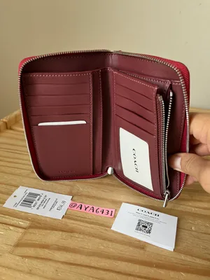 Wallet thumbnail 5