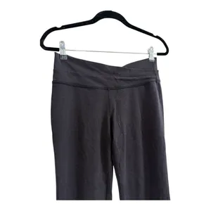 Lululemon Crossover Mid Rise Black Wide Leg Pant Size 8 thumbnail 2