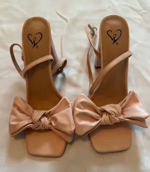 Windsor Blush Pink Women's Heels with Bows thumbnail 1