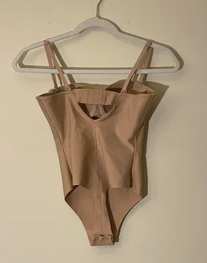 Skims Bodysuit thumbnail 4