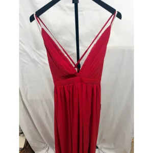 New! Lulu's Ballroom Bliss Red Pleated Deep V Chiffon Long Maxi Dress Sz Large thumbnail 4