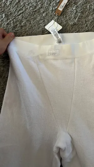 White Size M thumbnail 3