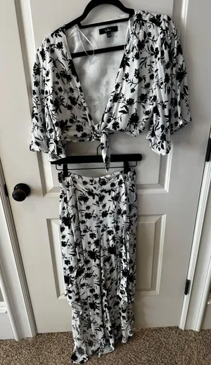 Lulus Matching Set thumbnail 1