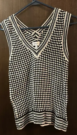 EVEREVE Black & White Knit Chevron V-Neck Sweater Vest Size XS 100% Cotton thumbnail 2