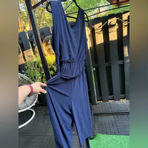 Nina Leonard Women's V-Neck Cropped Navy Sleeveless Jumpsuit Size 1X NWT thumbnail 5